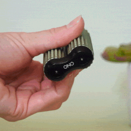 eam_Sage Acupressure_all | Fingers rolling Sage ONO Roller Acupressure 